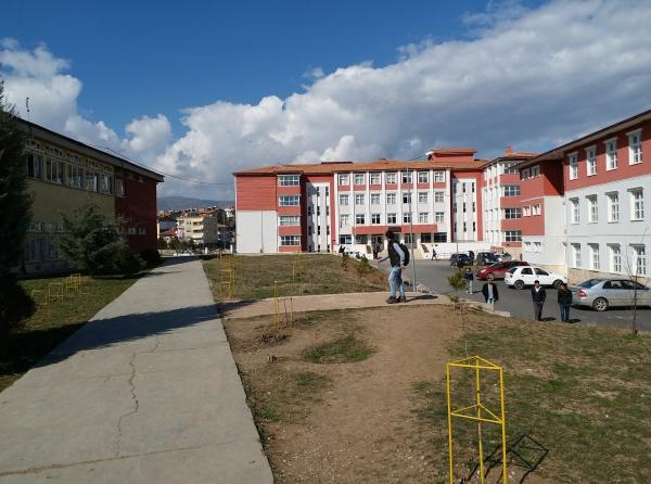 Zile Mesleki ve Teknik Anadolu Lisesi Fotoğrafı